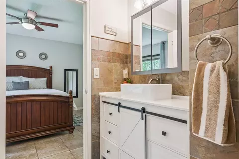 Bath - 11516 Lyons Ct, Clermont, FL 34711 photo 4 of 5
