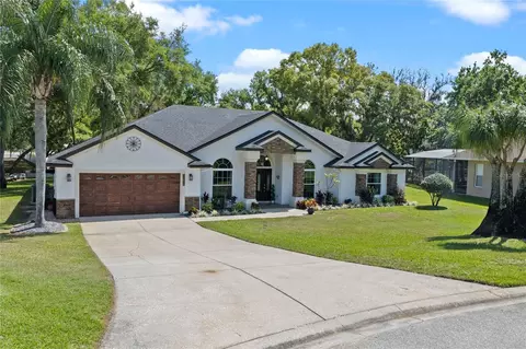 Exterior - 11516 Lyons Ct, Clermont, FL 34711 photo 3 of 10