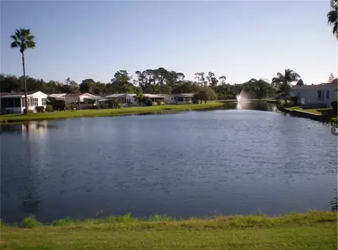 94 Newcastle Blvd, Haines City, FL 33844