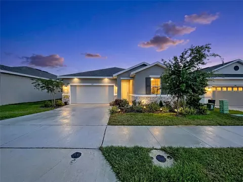 858 Ballantyne Dr, Lake Wales, FL 33898