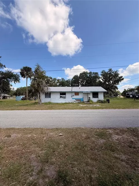 222 4th St W, Zolfo Springs, FL 33890