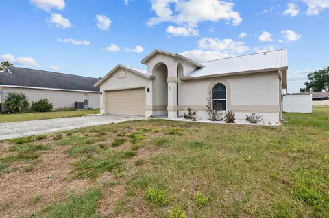 8 Saint Kitts Cir, Winter Haven, FL 33884