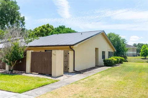 1004 Medinah Dr, Winter Haven, FL 33884