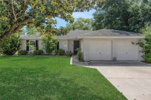404 Lake Ned Rd, Winter Haven, FL 33884