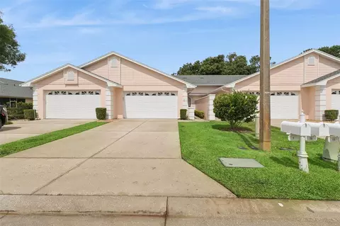 10 Enclave Dr, Winter Haven, FL 33884
