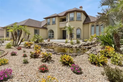 4524 Stone Wall Ln, Plant City, FL 33567
