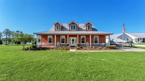 1044 Timbers Dr, Fort Meade, FL 33841