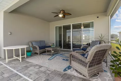 Exterior - 125 Crestview Ln, Dundee, FL 33838 photo 3 of 7