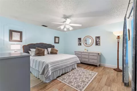 Bedroom - 7 Lake Arrowhead Dr, Winter Haven, FL 33880 photo 5 of 8