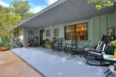 Exterior - 7 Lake Arrowhead Dr, Winter Haven, FL 33880 photo 7 of 34