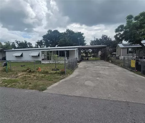 29 Uncle Pete Rd, Haines City, FL 33844