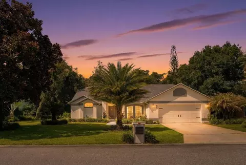1003 Old Cutler Rd, Lake Wales, FL 33898