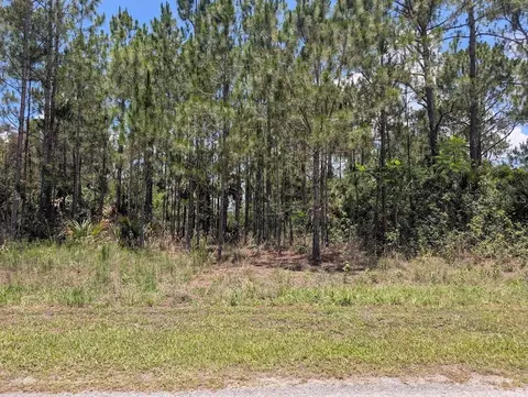 7 Avocado Dr, Indian Lake Estates, FL 33855