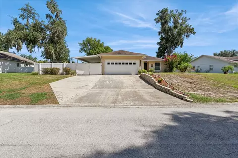 7050 Scenic Hills Blvd, Lakeland, FL 33810