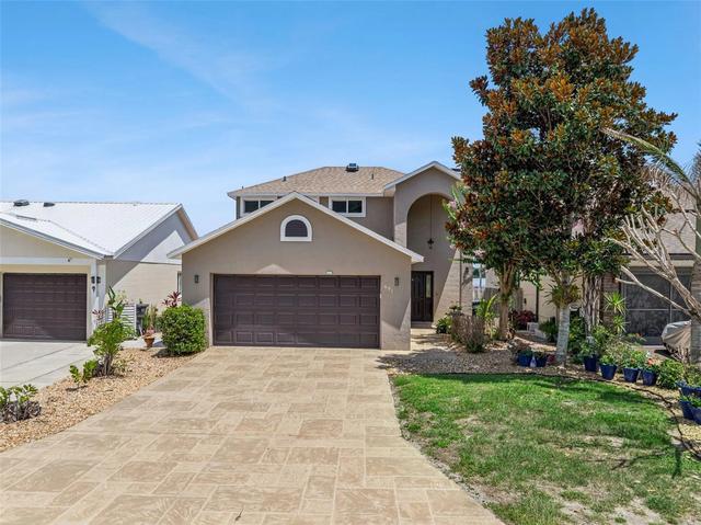681 Lake Dexter Cir, Winter Haven, FL 33884