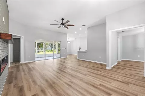 Living - 2341 Ef Griffin Rd, Bartow, FL 33830 photo 2 of 5