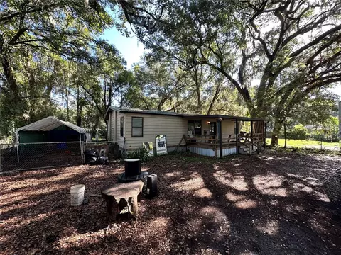 3206 Oakland Rd N, Lakeland, FL 33801