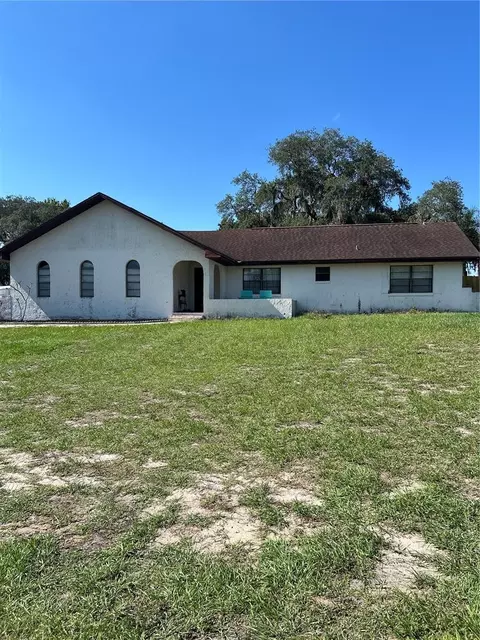9140 Cypresswood Dr, Lake Wales, FL 33898