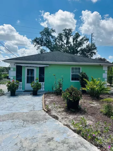 224 Montego Dr, Sebring, FL 33870