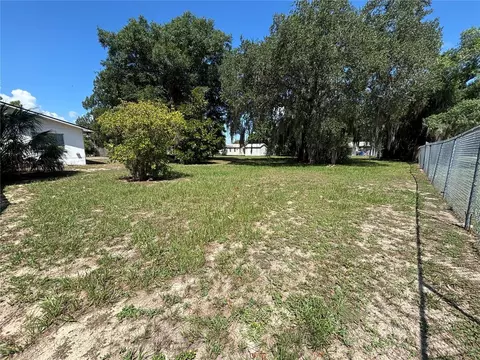 Exterior - 347 S 2nd St, Eagle Lake, FL 33839 photo 4 of 16