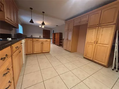 Kitchen - 347 S 2nd St, Eagle Lake, FL 33839 photo 4 of 4