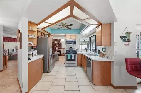 Kitchen - 1700 Varner Ct, Bartow, FL 33830 photo 1 of 6