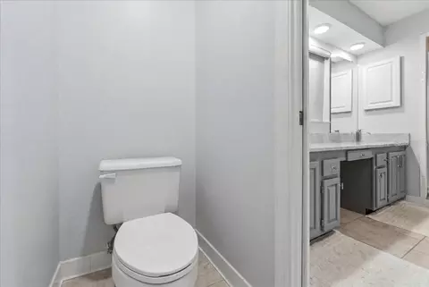 Bath - 1700 Varner Ct, Bartow, FL 33830 photo 4 of 6