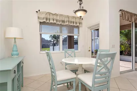 Dining - 4105 30th Ln E, Bradenton, FL 34208 photo 3 of 3