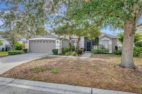 Exterior - 4105 30th Ln E, Bradenton, FL 34208 photo 3 of 11