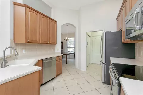 Kitchen - 4105 30th Ln E, Bradenton, FL 34208 photo 1 of 4