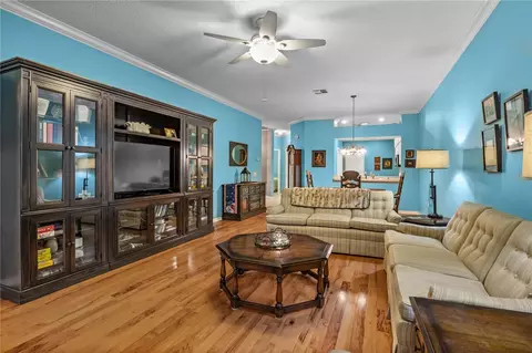 Living - 4 Enclave Dr, Winter Haven, FL 33884 photo 3 of 4