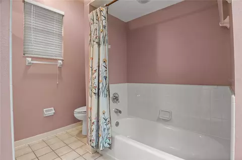 Bath - 4 Enclave Dr, Winter Haven, FL 33884 photo 3 of 4