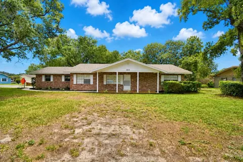 1212 Lynn Ave, Auburndale, FL 33823