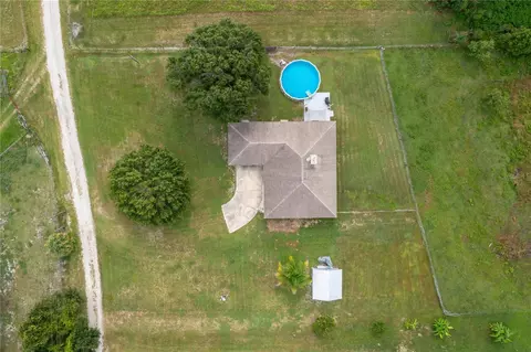 View/Area - 1755 Beth Ln, Winter Haven, FL 33880 photo 2 of 6