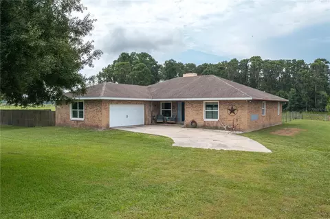 Exterior - 1755 Beth Ln, Winter Haven, FL 33880 photo 2 of 5