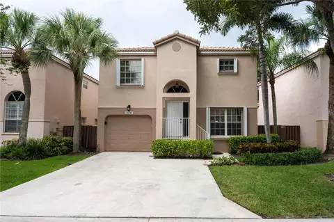 10740 NW 12th Mnr, Plantation, FL 33322