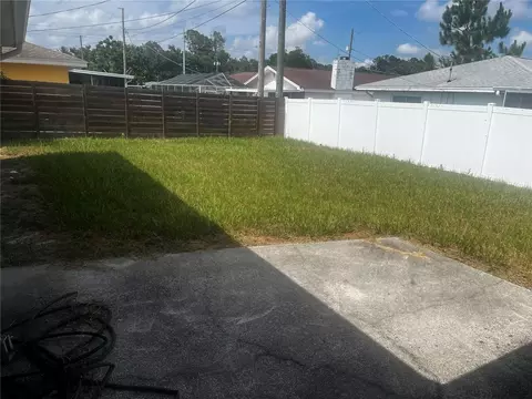 Exterior - 108 Lagoon Rd, Winter Haven, FL 33884 photo 2 of 4