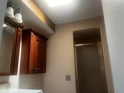 Bath - 108 Lagoon Rd, Winter Haven, FL 33884 photo 4 of 4