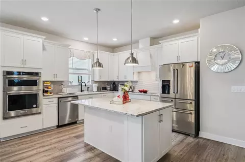Kitchen - 7798 Syracuse Dr, Clermont, FL 34714 photo 1 of 2