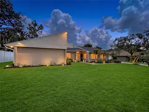 1068 Sugartree Dr S, Lakeland, FL 33813