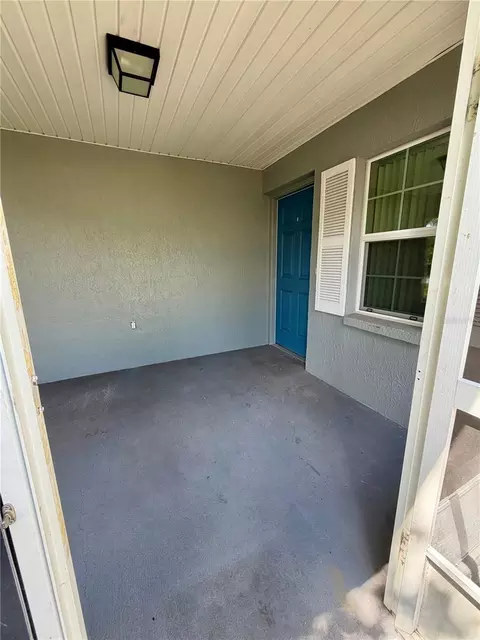 Exterior - 214 King Rd, Winter Haven, FL 33880 photo 3 of 3