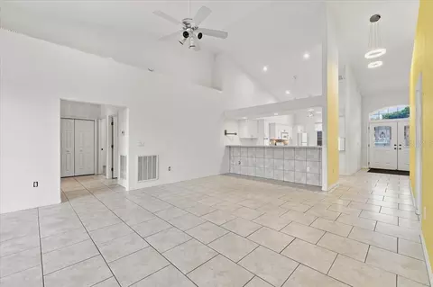 Living - 1505 Lake Thomas Loop, Winter Haven, FL 33880 photo 3 of 7