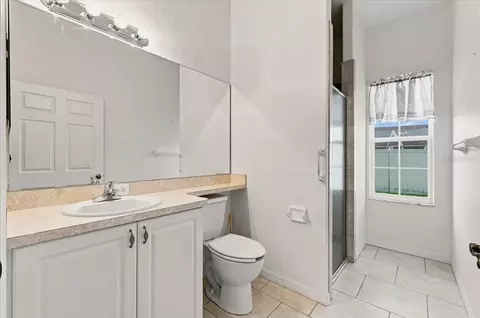 Bath - 1505 Lake Thomas Loop, Winter Haven, FL 33880 photo 4 of 5