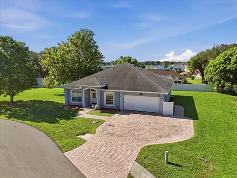 View/Area - 1505 Lake Thomas Loop, Winter Haven, FL 33880 photo 2 of 11