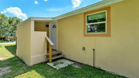 Exterior - 1060 E Stanford St, Bartow, FL 33830 photo 5 of 5