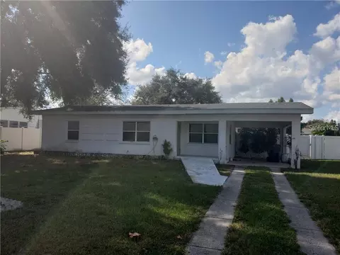 2441 29th St NW, Winter Haven, FL 33881