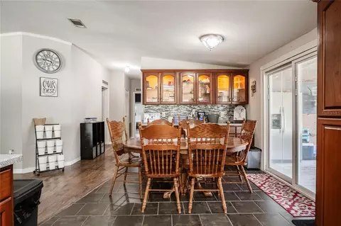 Dining - 3130 Gate Rd, Bartow, FL 33830 photo 3 of 3