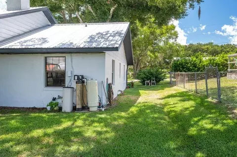 Exterior - Undisclosed, Sebring, FL 33876 photo 7 of 7
