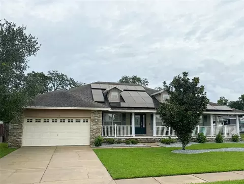 12 E Lemon St, Davenport, FL 33837