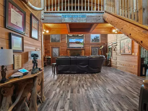 Entry Way - 1894 R E Byrd Rd, Frostproof, FL 33843 photo 1 of 3
